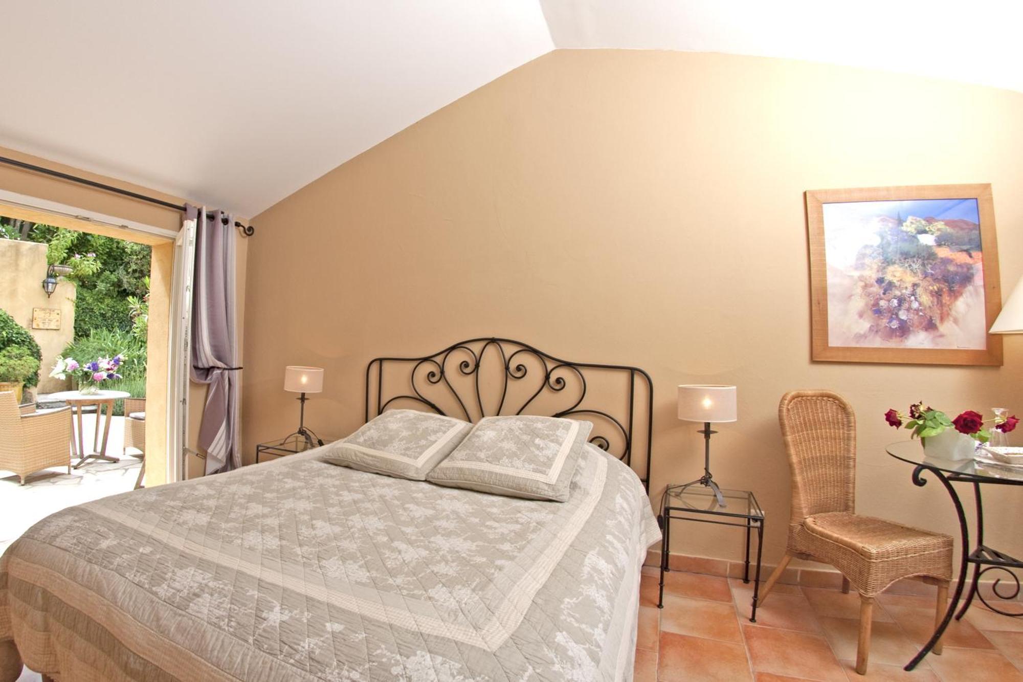 Bed and breakfast La Colline de Vence Extérieur photo